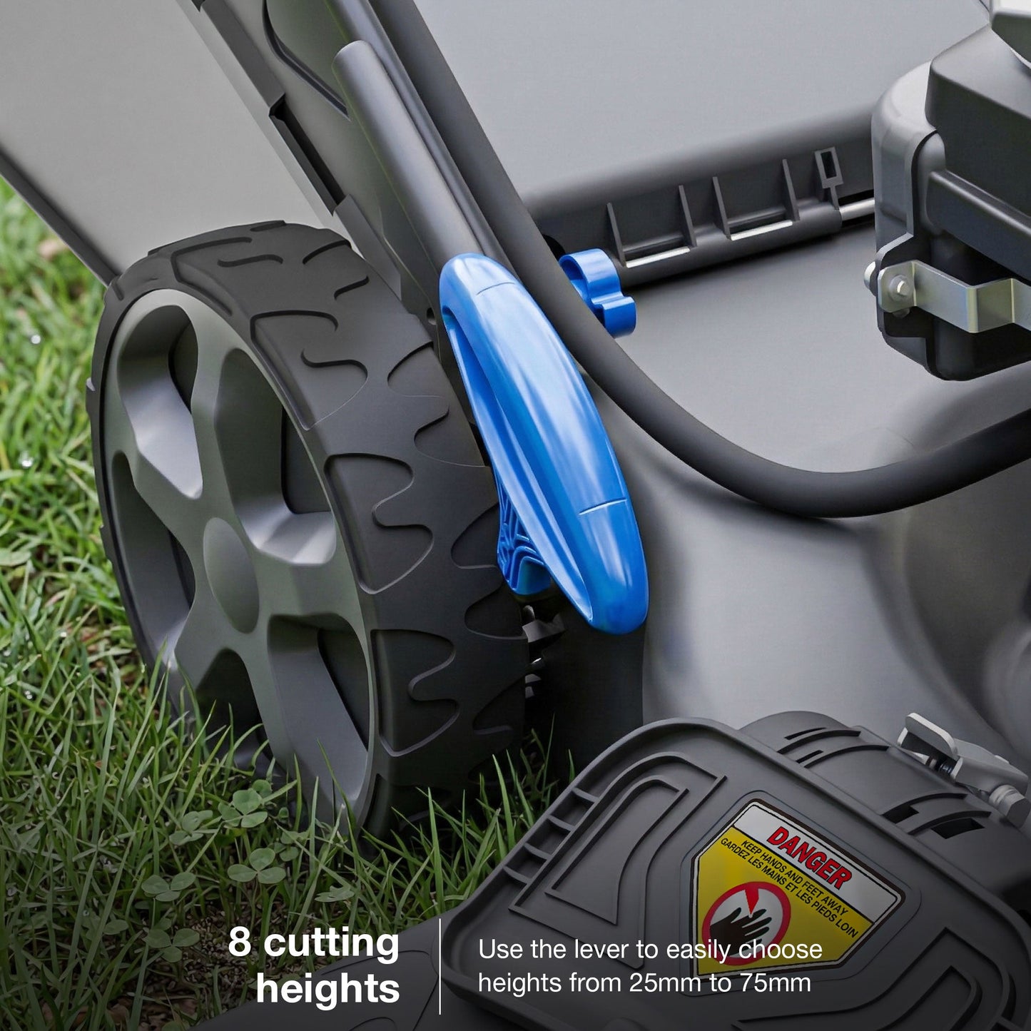 Hyundai HYM22200SPEX petrol lawnmower view 4