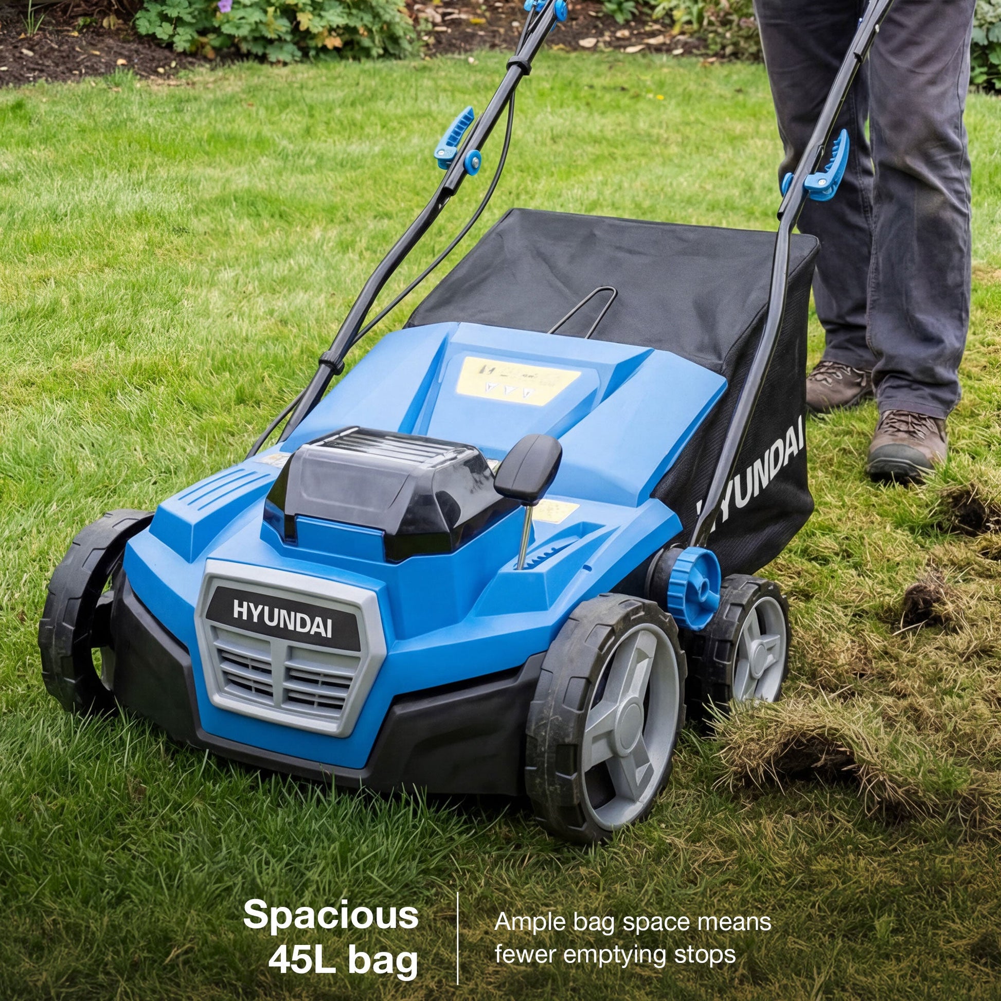 Hyundai HY40CSC38 cordless scarifier view 4