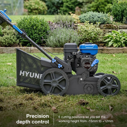 Hyundai HYSC225X petrol lawn scarifier view 3