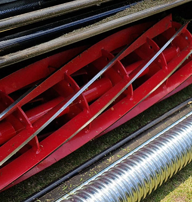 Cobra Fortis 25" Petrol Fine Turf