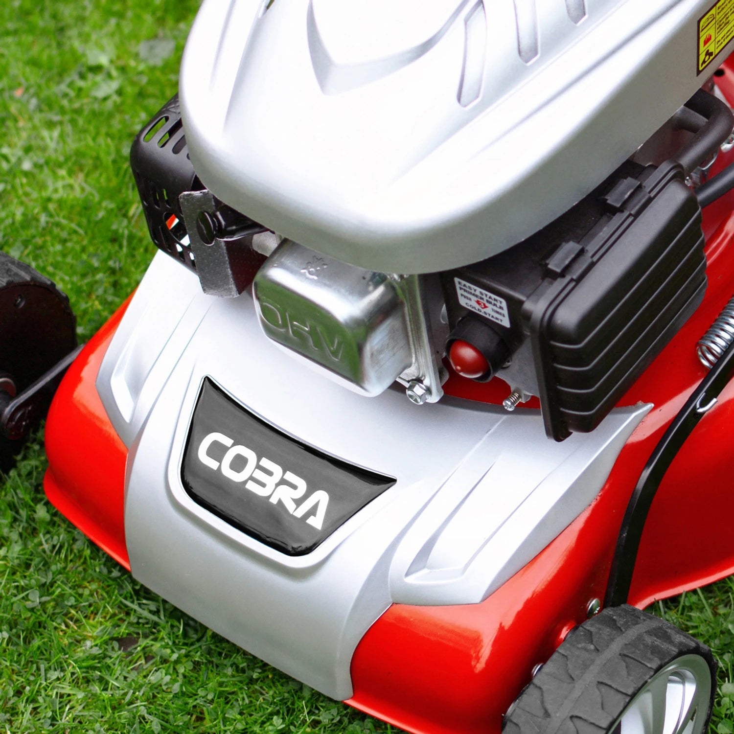 Cobra RM40SPCE 16" Electric Start Petrol Powered Self Propelled Rear Roller Lawnmower