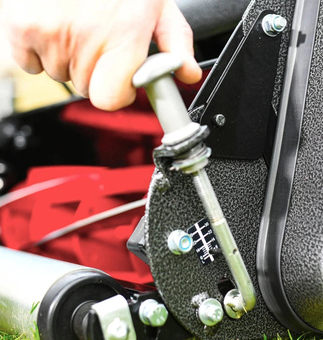 Cobra Fortis 25" Petrol Fine Turf