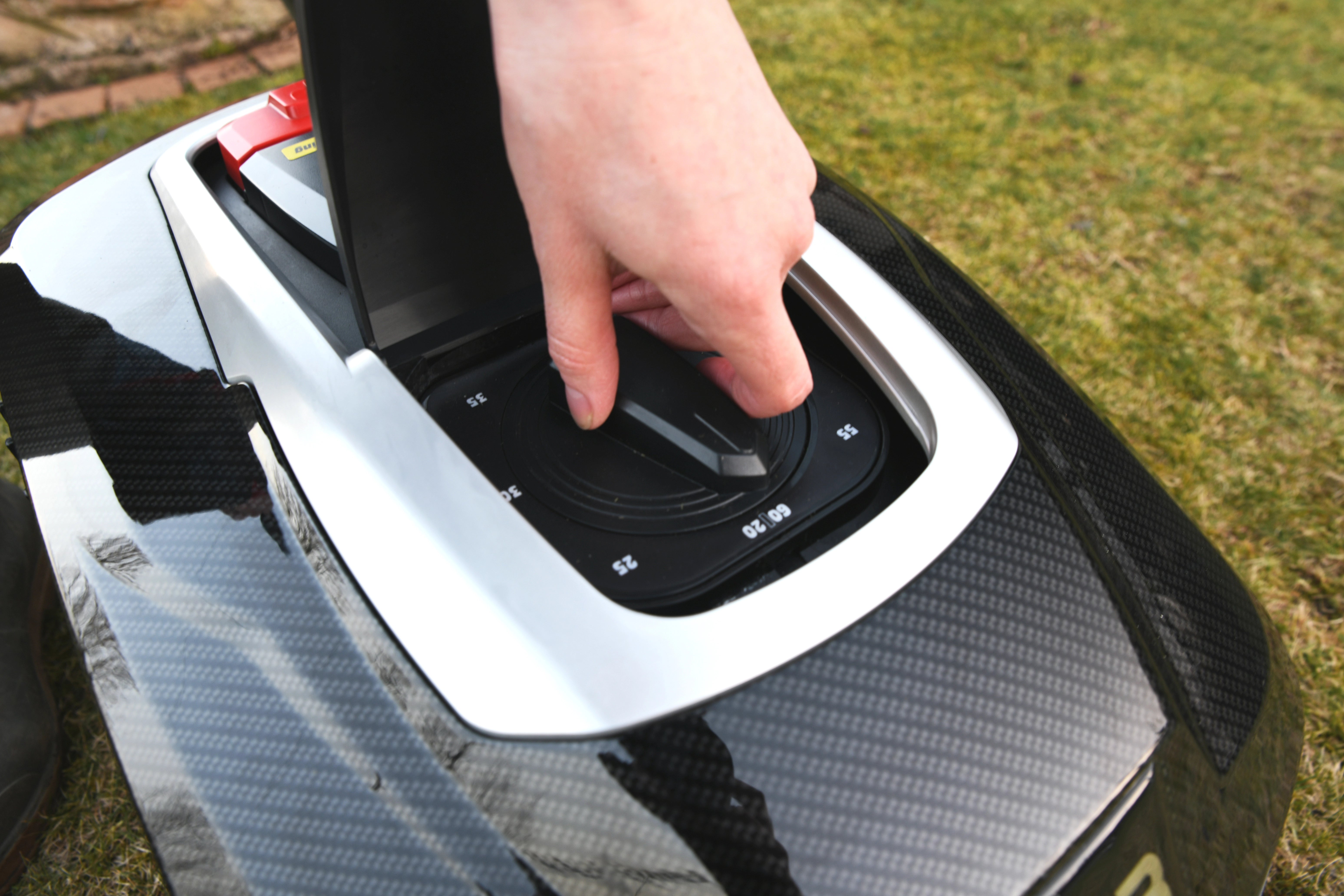 Cobra Mowbot 1200 Robotic Mower