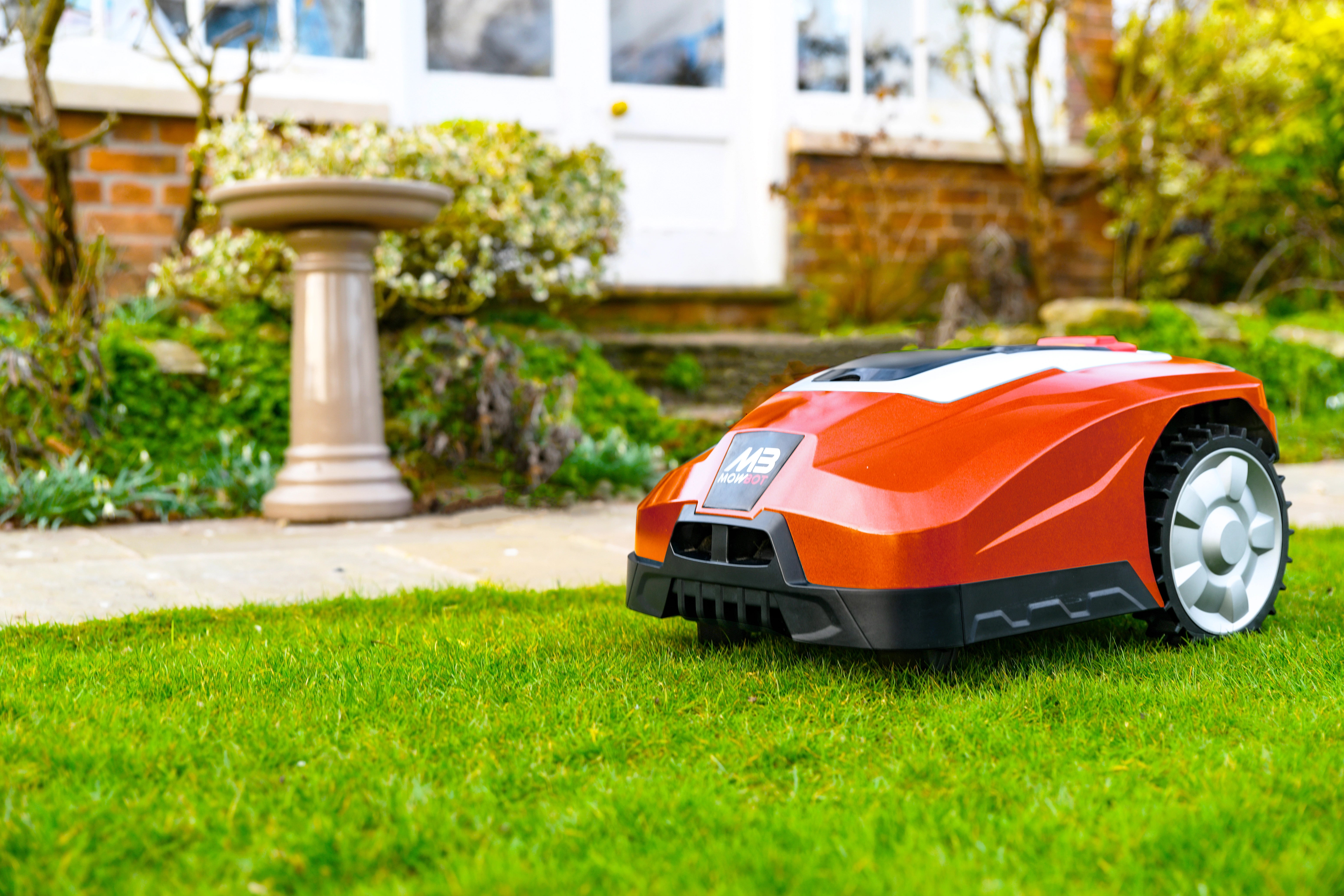 Cobra Mowbot 1200 Robotic Mower