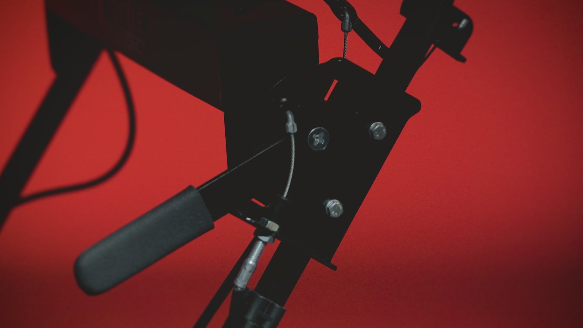 Cobra Fortis 14E powered by EGO